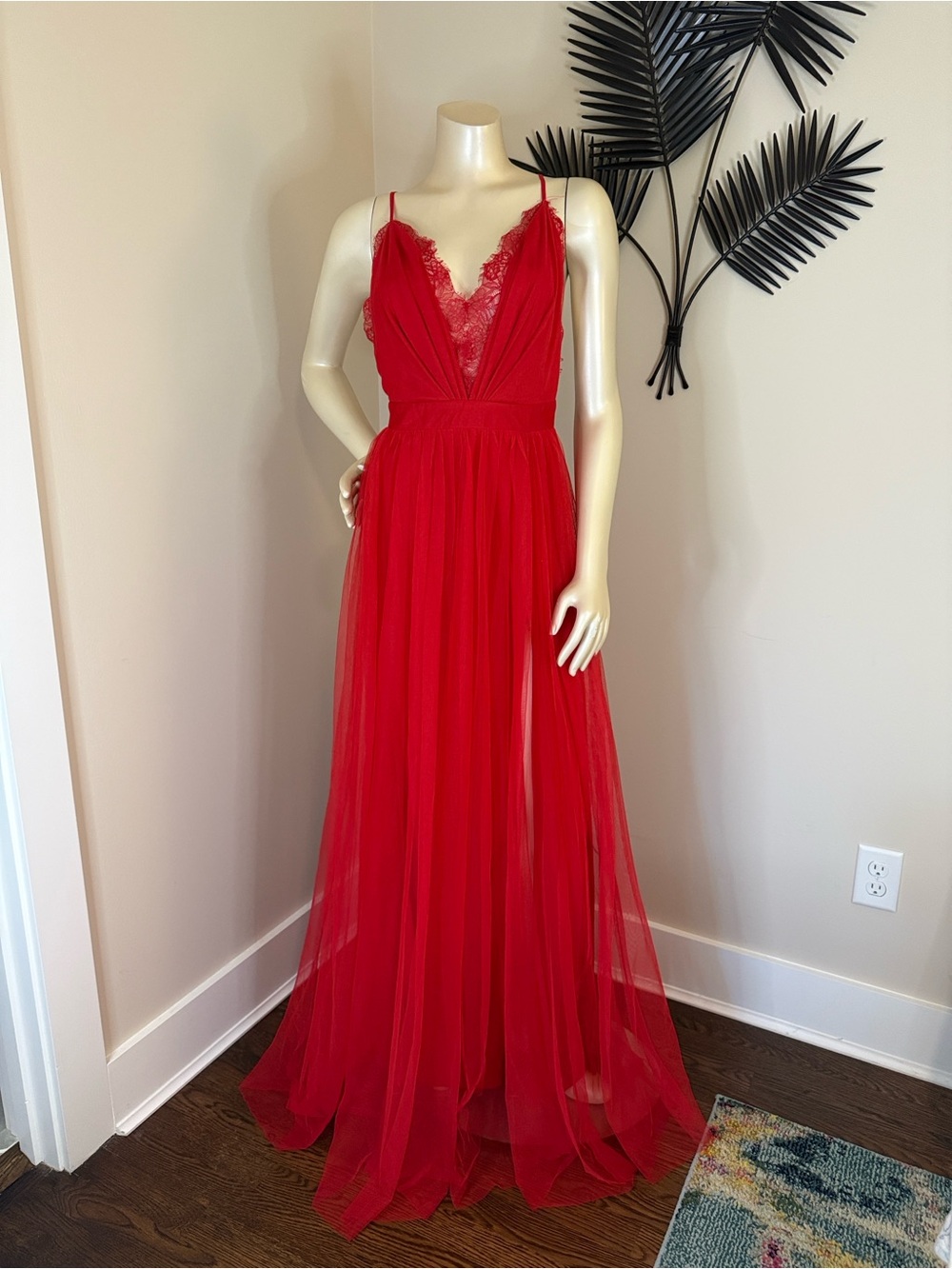 Luxxel Red Lace-Trim Tulle Prom Gown